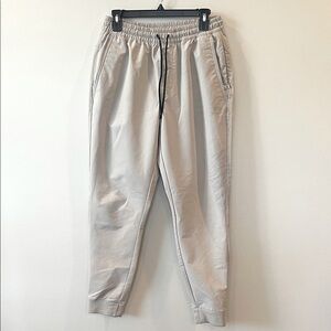 Old Navy Stretchtech Men’s M Athletic Pants Tan Elastic Waist Drawstring Pockets